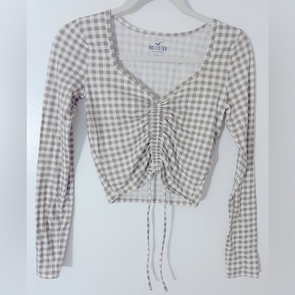 Hollister women’s long sleeve top